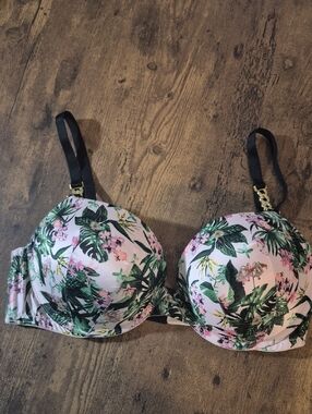 Victoria's Secret Pink Floral Push-Up Bra with Black Straps